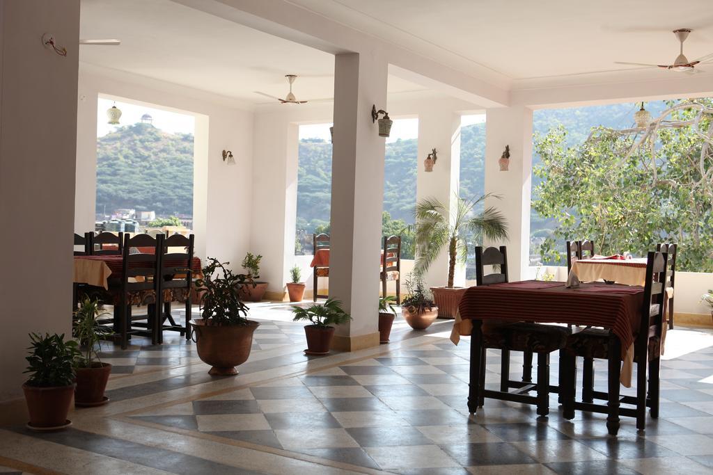 Haveli Katkoun Hotel Būndi Eksteriør billede